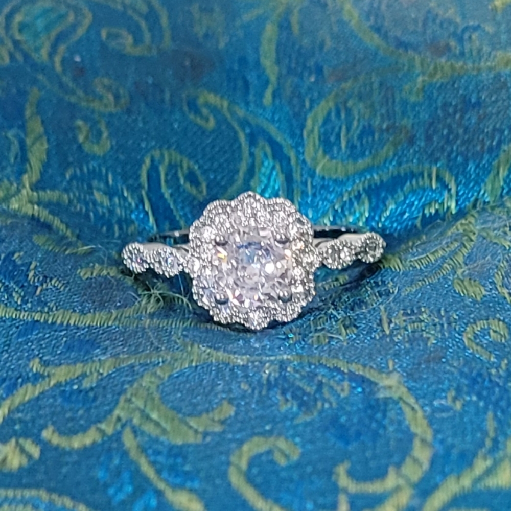 925S Luxury  Crystal Zircon Ring